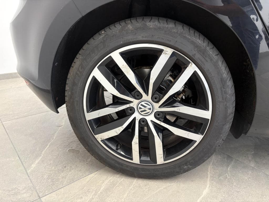 VOLKSWAGEN GOLF – photo 28 sur 29