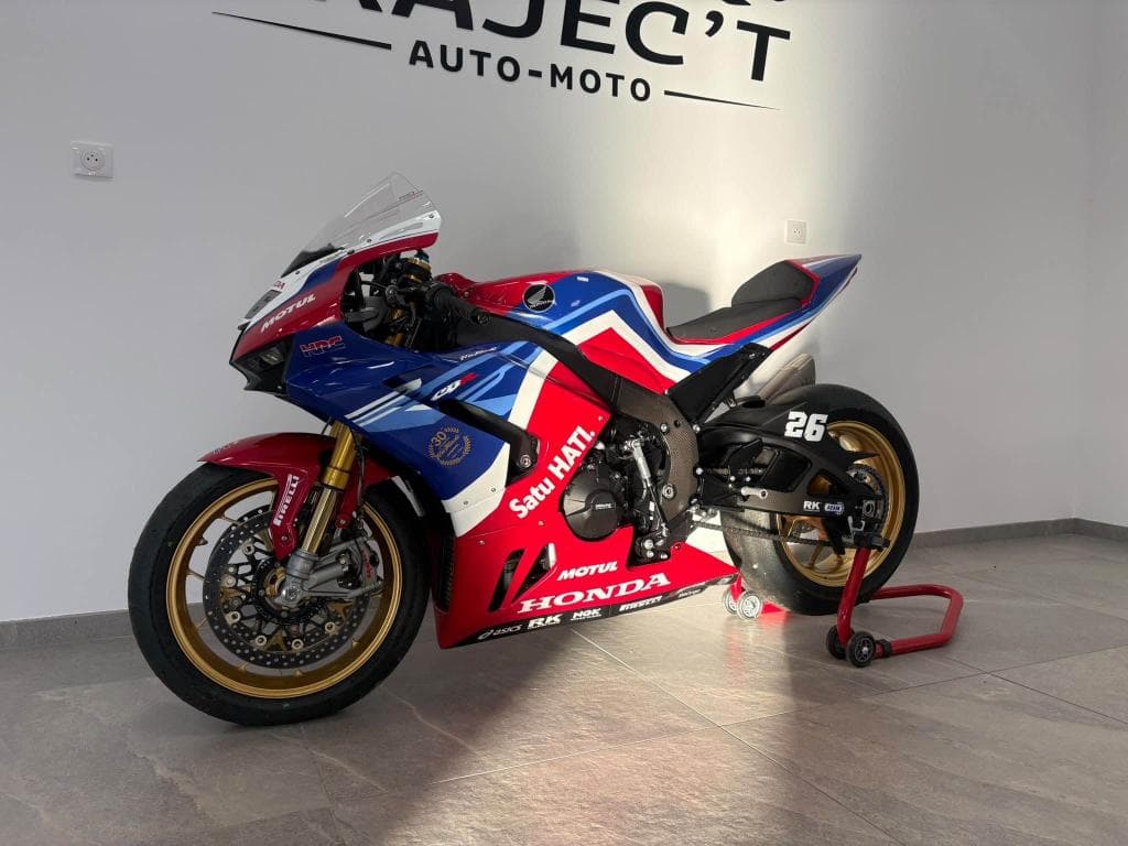 HONDA CBR – photo 14 sur 20