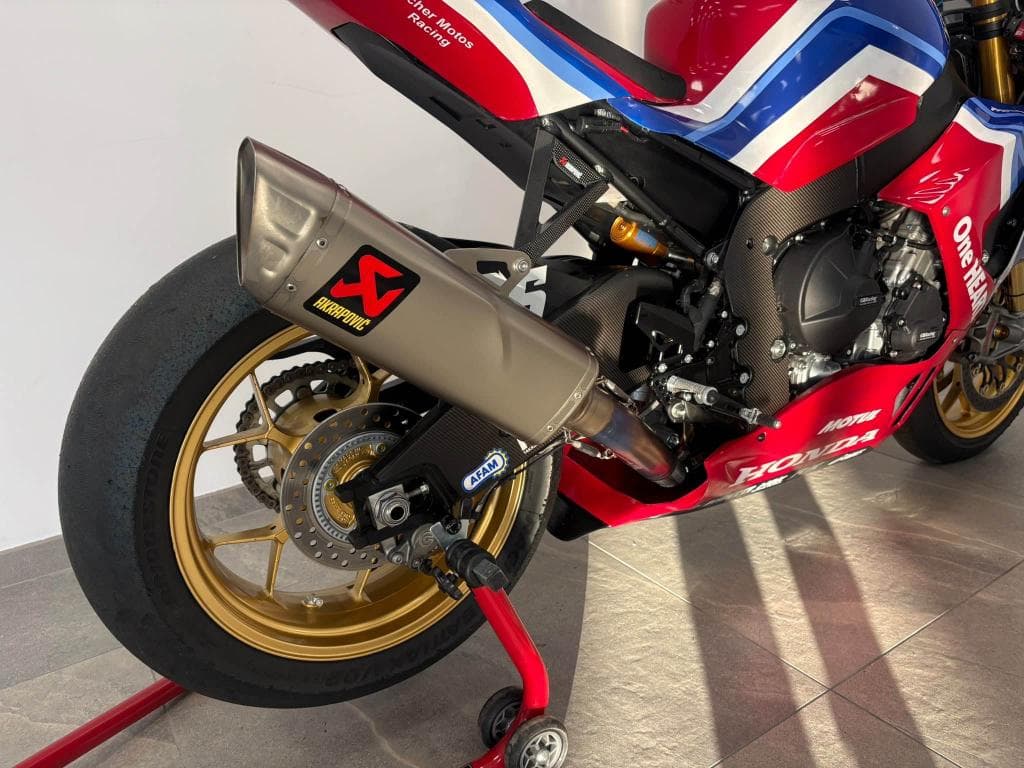 HONDA CBR – photo 15 sur 20