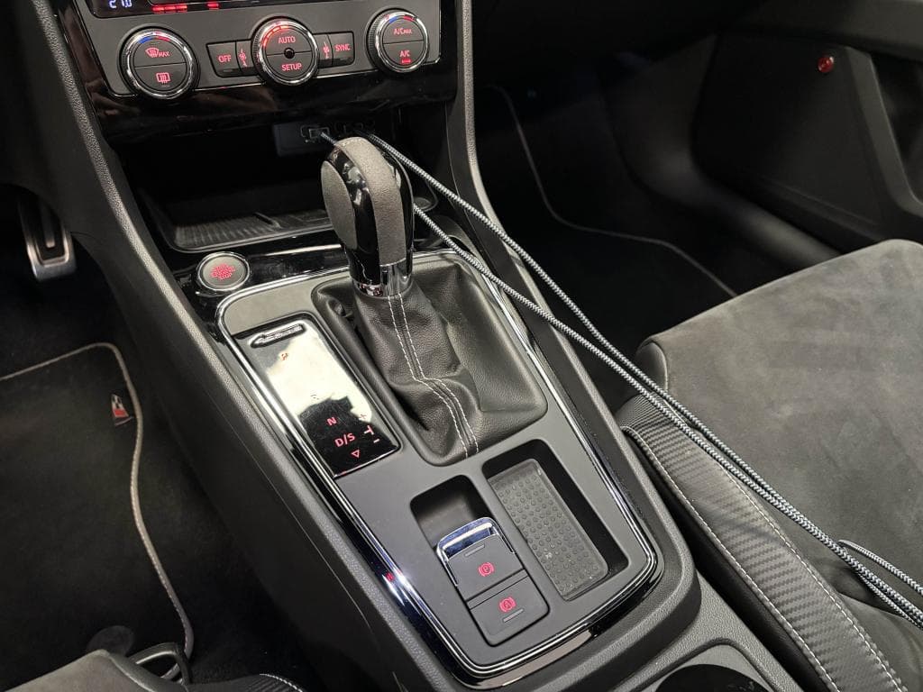 SEAT LEON – photo 15 sur 29