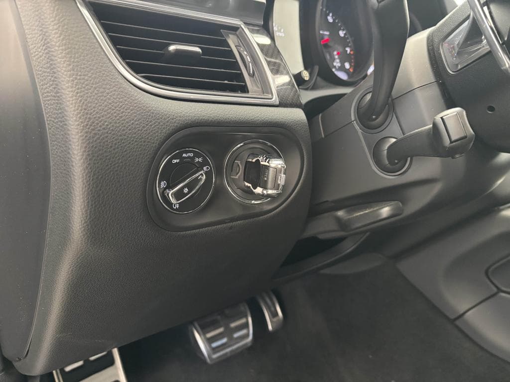 PORSCHE MACAN – photo 19 sur 29