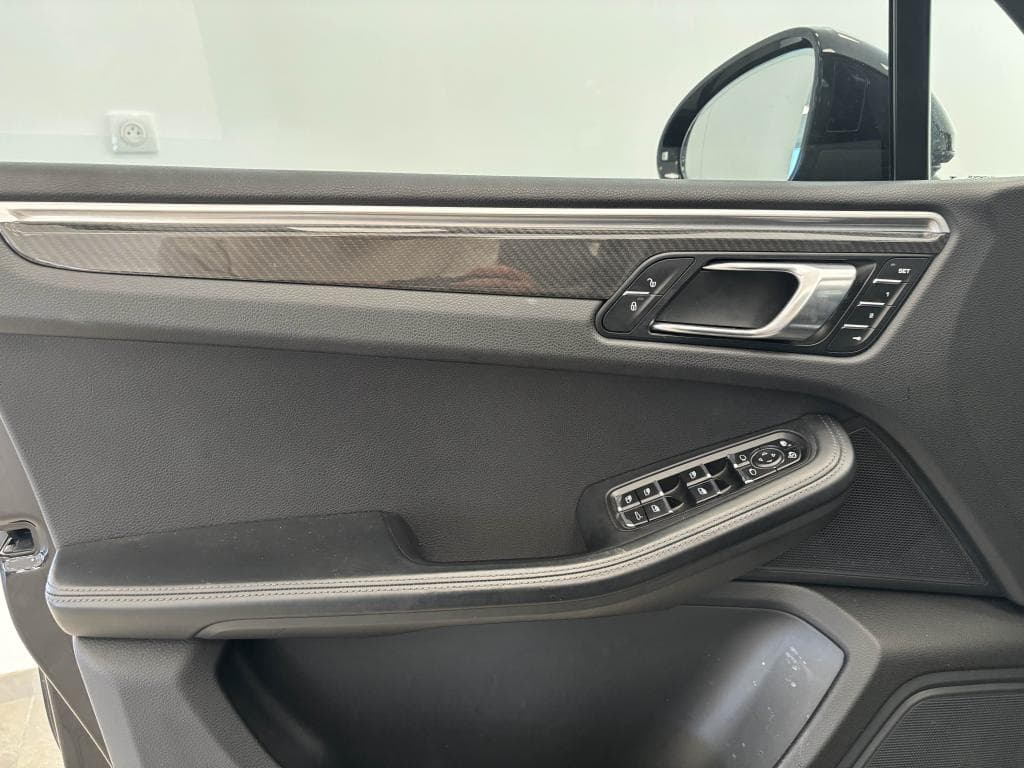 PORSCHE MACAN – photo 20 sur 29
