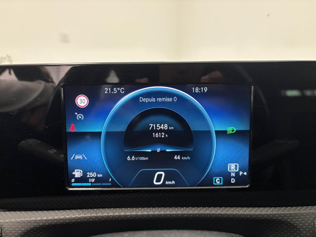 MERCEDES CLASSE A – photo 16 sur 23