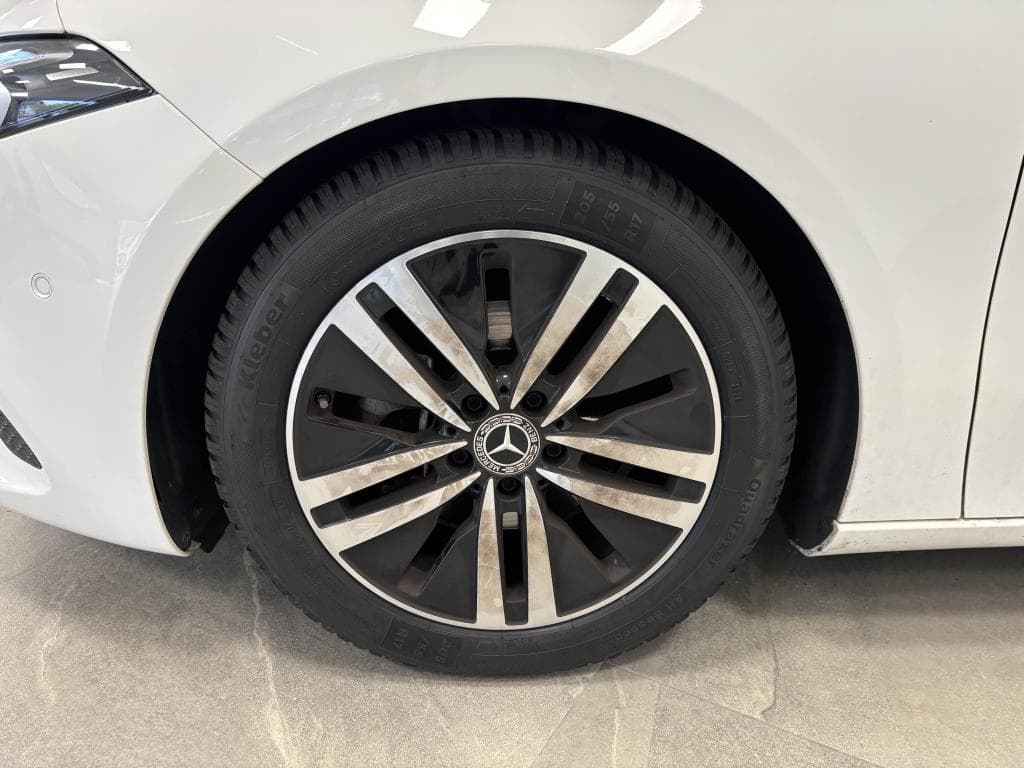 MERCEDES CLASSE A – photo 22 sur 23
