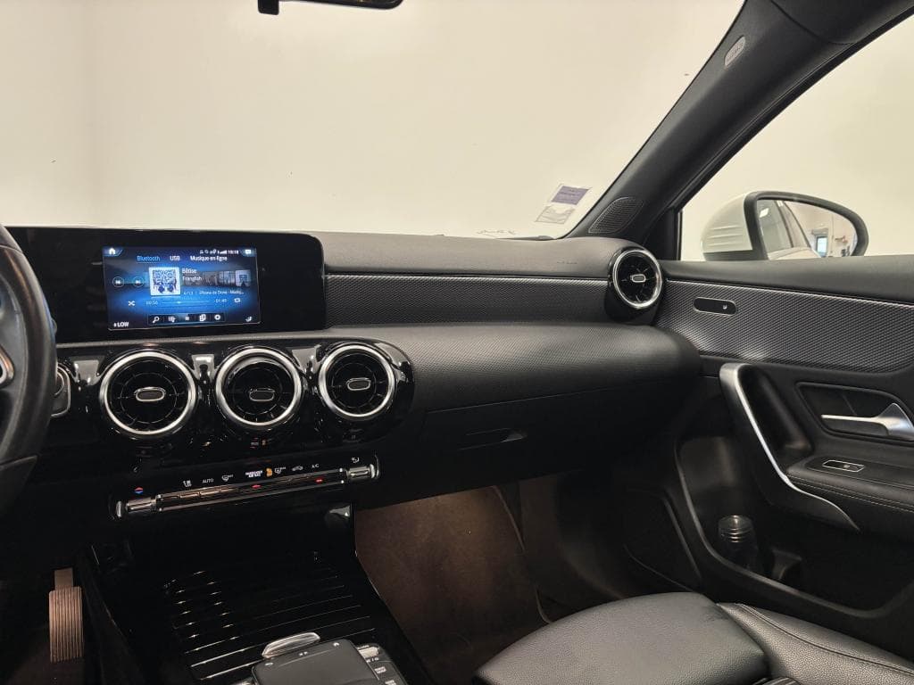 MERCEDES CLASSE A – photo 9 sur 23