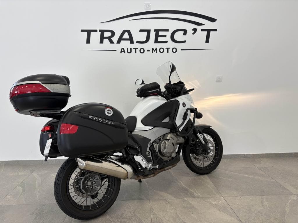 HONDA VFR 1200 DCT – photo 6 sur 19