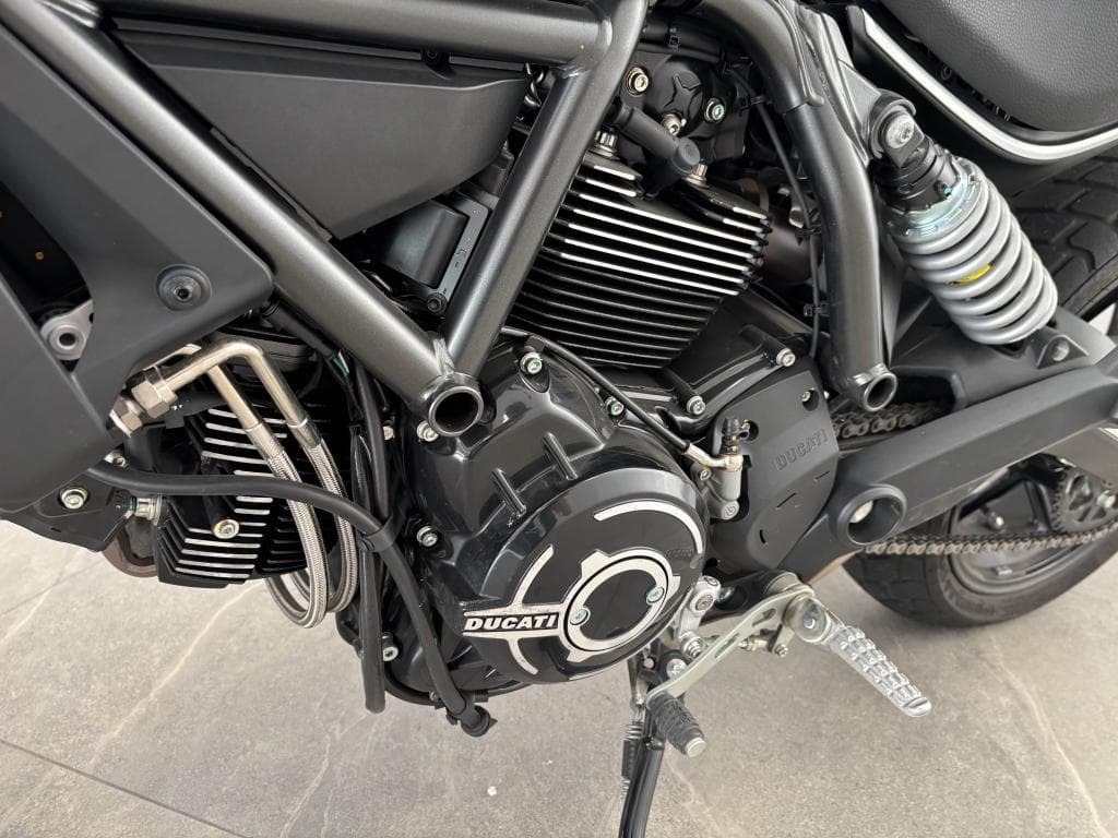 DUCATI SCRAMBLER 800 – photo 15 sur 15