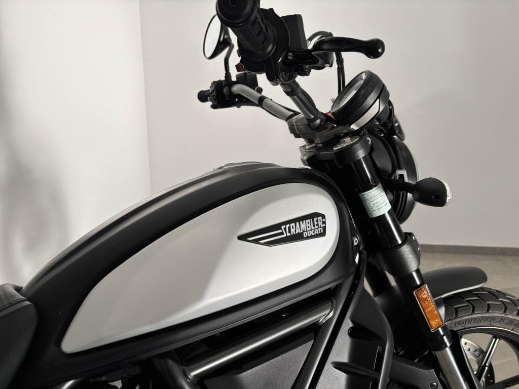 DUCATI SCRAMBLER 800 – photo 8 sur 15