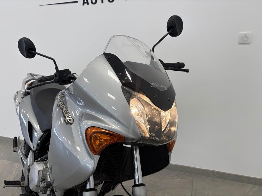 HONDA VARADERO – photo 11 sur 19