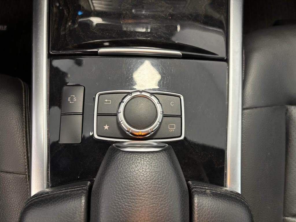 MERCEDES CLASSE E – photo 13 sur 26