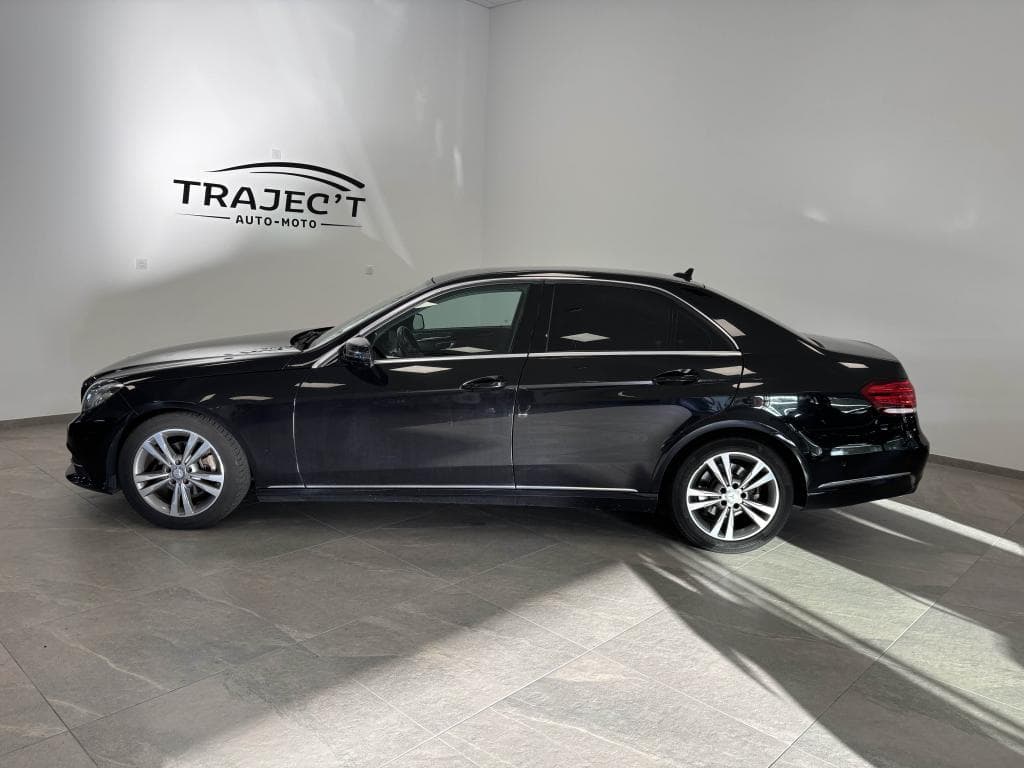 MERCEDES CLASSE E – photo 4 sur 26