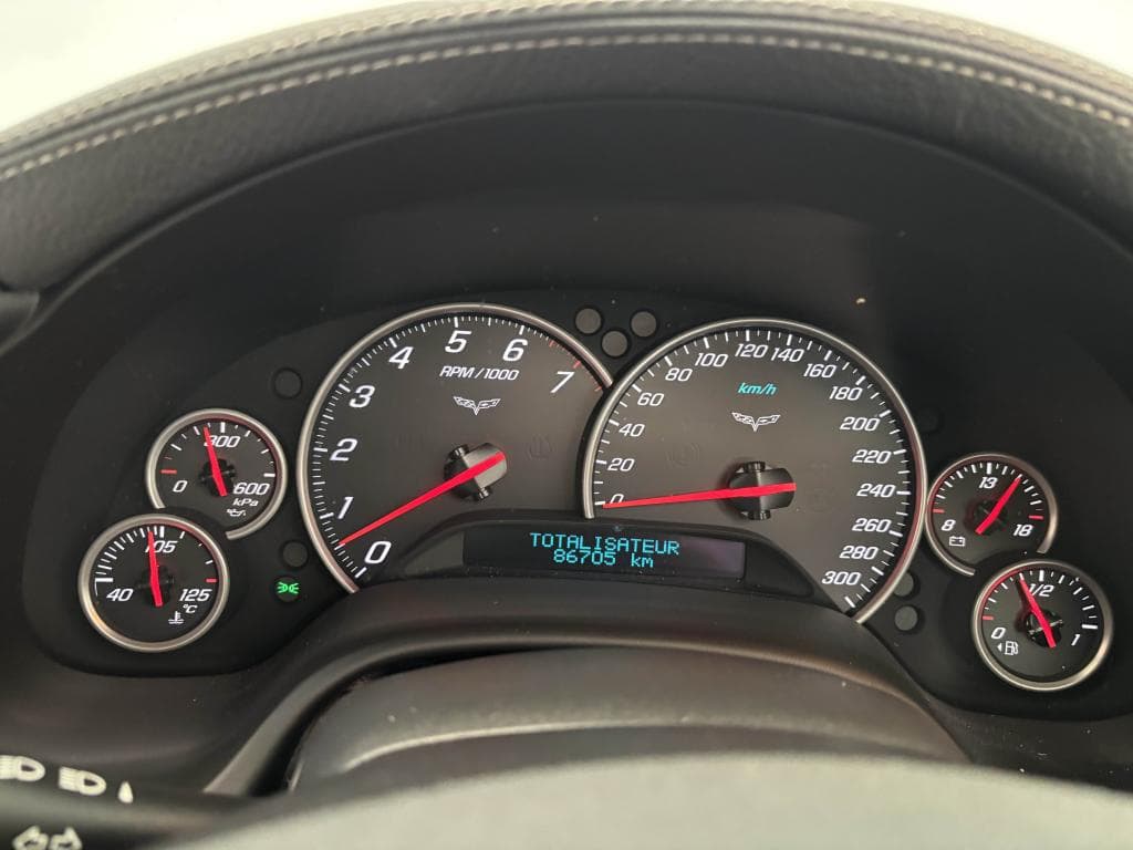 CHEVROLET CORVETTE – photo 14 sur 28