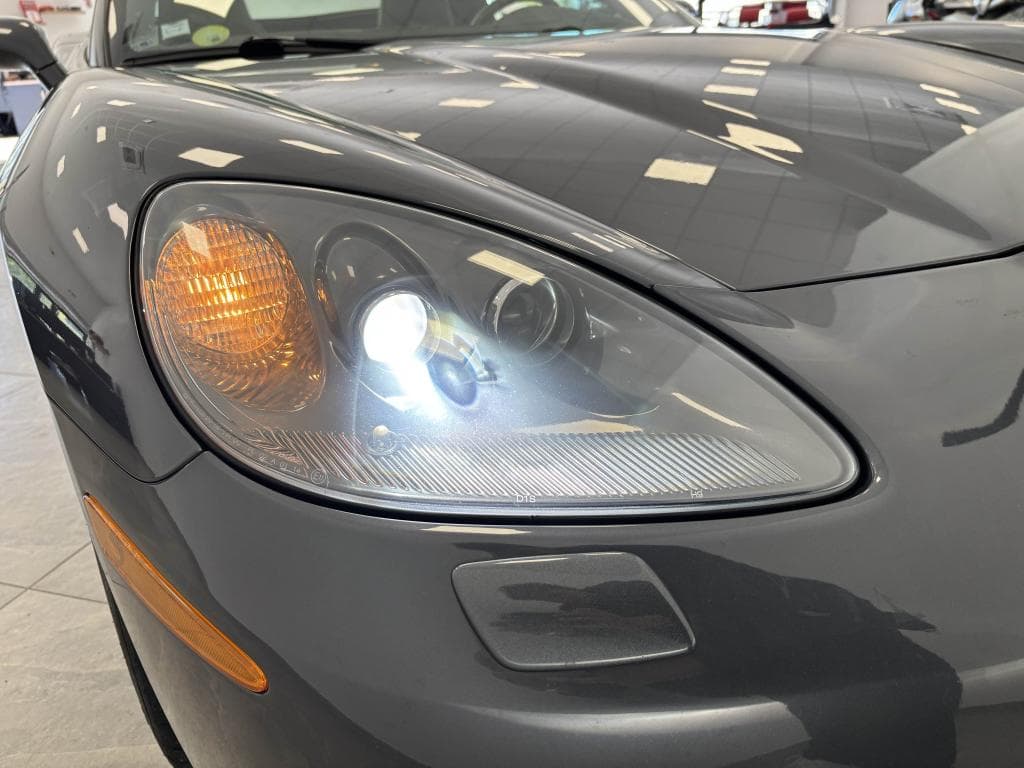CHEVROLET CORVETTE – photo 23 sur 28