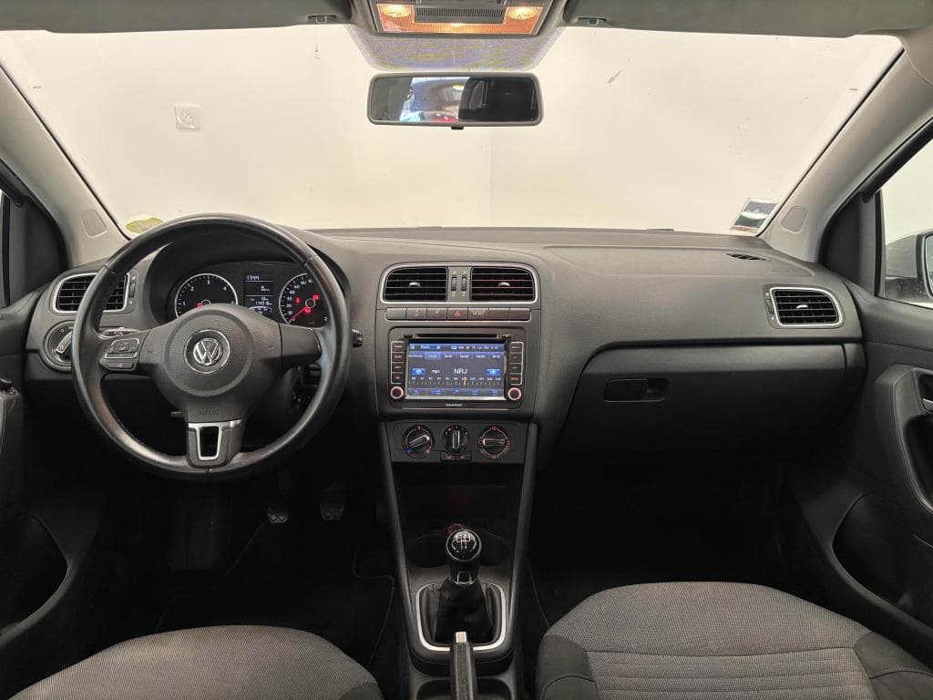 VOLKSWAGEN POLO – photo 9 sur 24